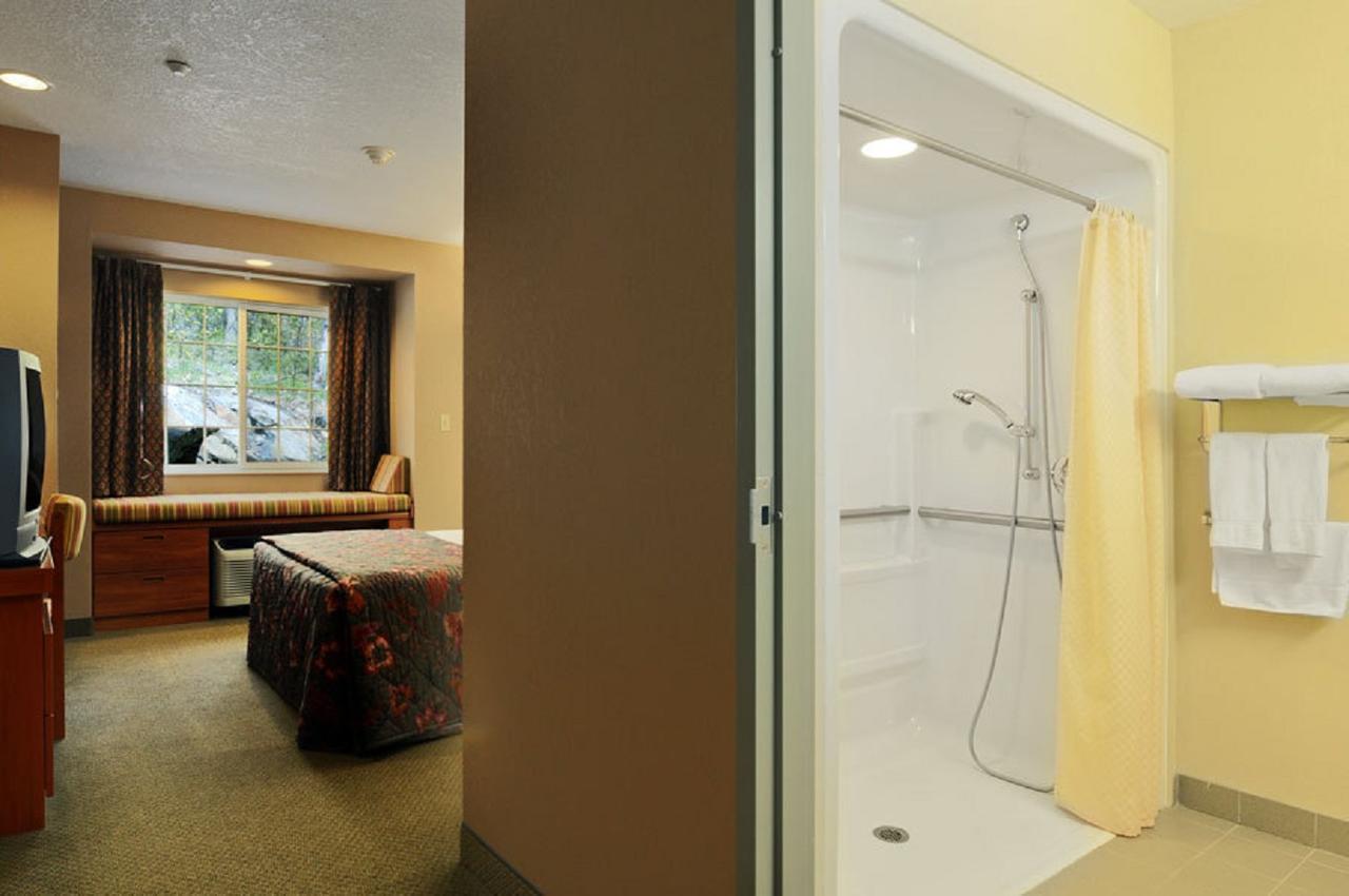 Parry Sound Inn And Suites ห้อง รูปภาพ